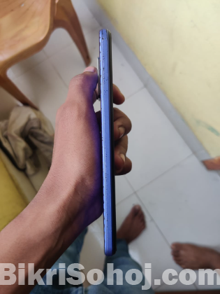 Vivo y21